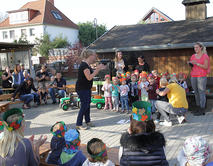Herbstfest_Krippe_Kinder_singen