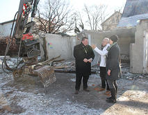 Bild vergr&ouml;&szlig;ern: Baustart Kita Meitzendorf Garagenabriss