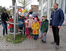 Osterschm�cken_vor_Reiseb�ro