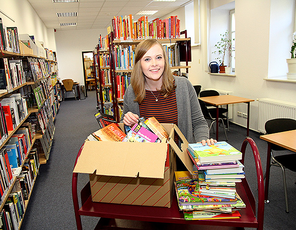 Bücherflohmarkt_Bibliothek