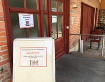 Einlass nur mit Termin