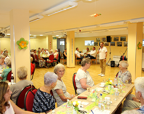 Veranstaltung 10 Jahre MGZ-Verein Saal