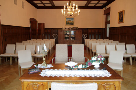 Bild vergr&ouml;&szlig;ern: Trauzimmer #1