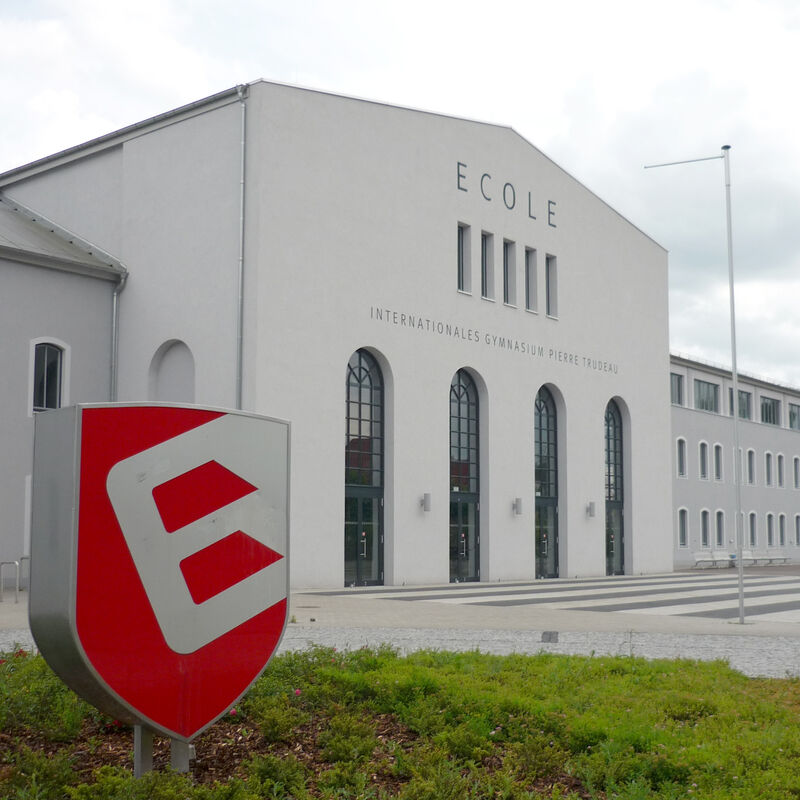 Bild vergr&ouml;&szlig;ern: Ecole Gymnasium