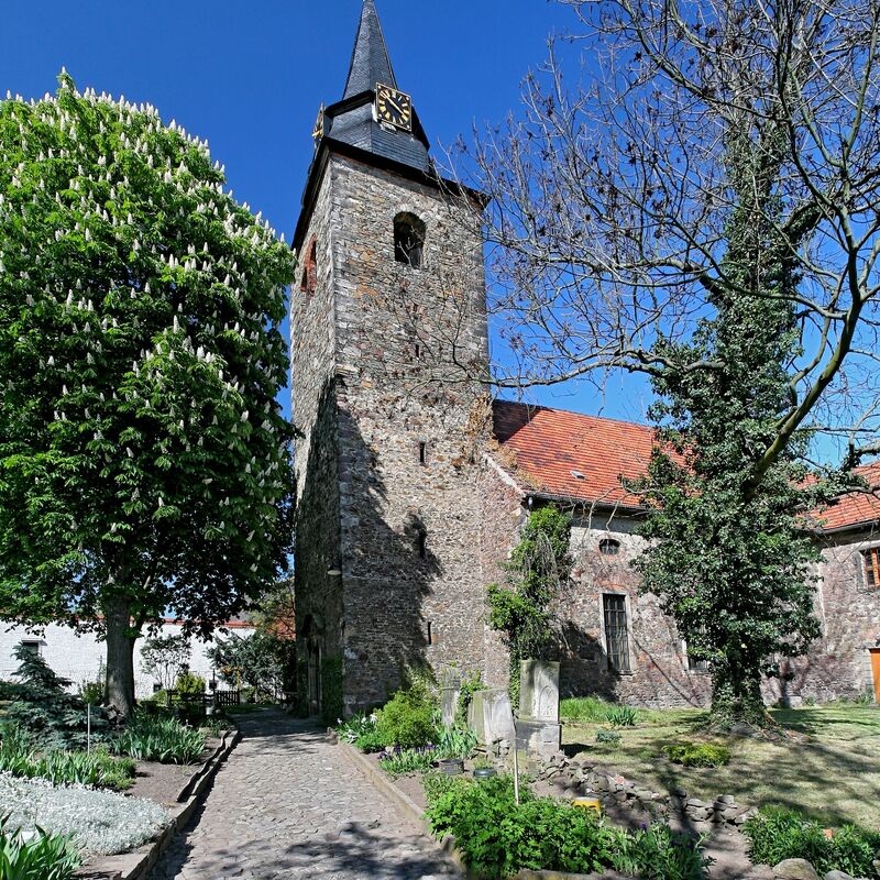 Bild vergr&ouml;&szlig;ern: Kirche Barleben